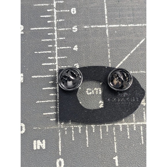 Coach New York Red Letter C Silver Tone Enamel Lapel Pin Fashion Jewelry Promo - Picture 3 of 6